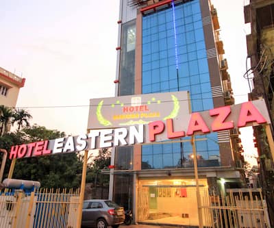 https://imgcld.yatra.com/ytimages/image/upload/t_hotel_yatra_city_desktop/v1432113008/Domestic Hotels/Hotels_Kolkata/The Eastern Plaza/Exterior2.jpg